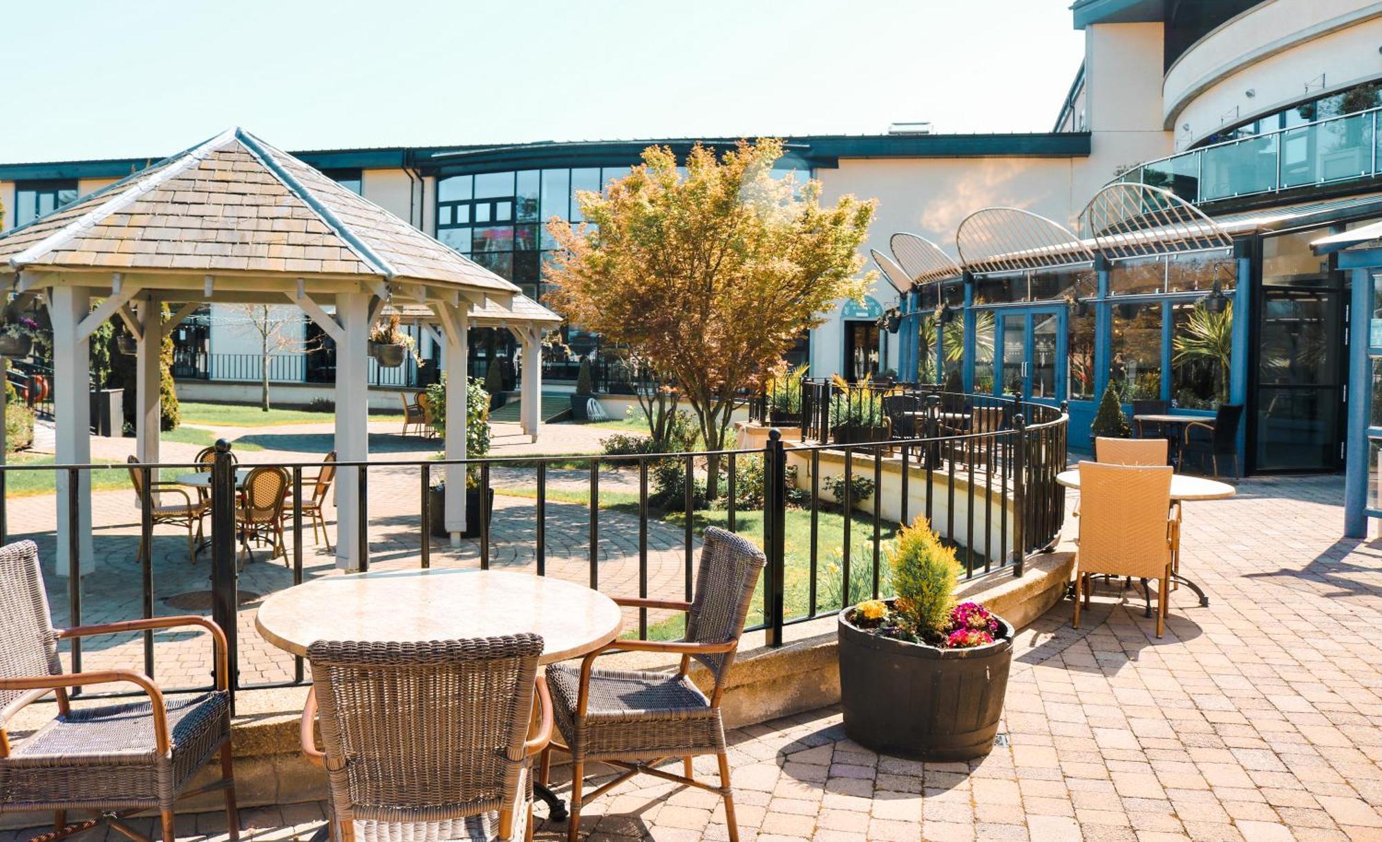 Amber Springs Hotel Gorey Luaran gambar