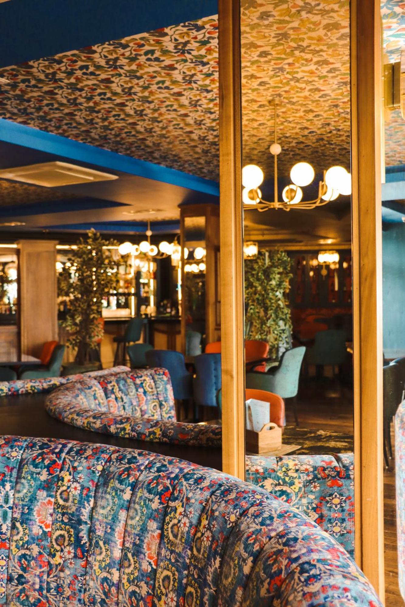 Amber Springs Hotel Gorey Luaran gambar